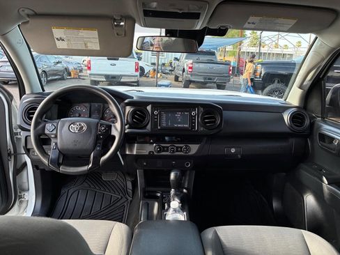 Used 2018 Toyota Tacoma SR w/ SR Convenience Package RWD image 24