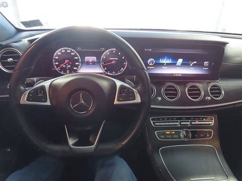 Used 2018 Mercedes-Benz E 43 AMG 4MATIC Sedan image 23