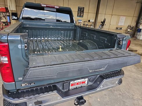 Used 2025 Chevrolet Silverado 2500 LT w/ All Star Edition AWD/4WD image 13