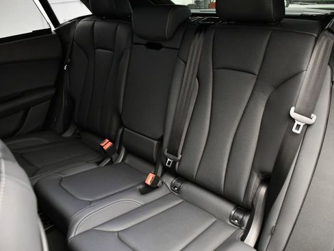 New 2026 Audi Q8 Premium Plus image 43