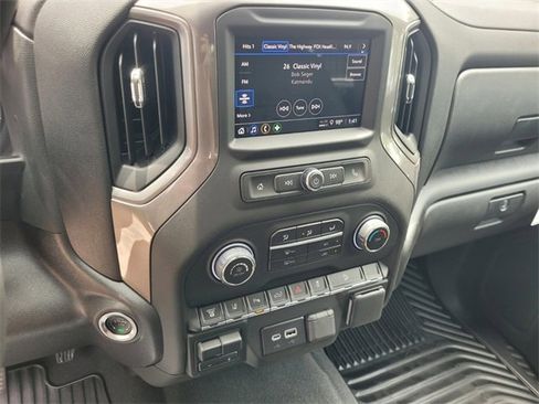 New 2025 Chevrolet Silverado 2500 Custom w/ Custom Value Package image 29