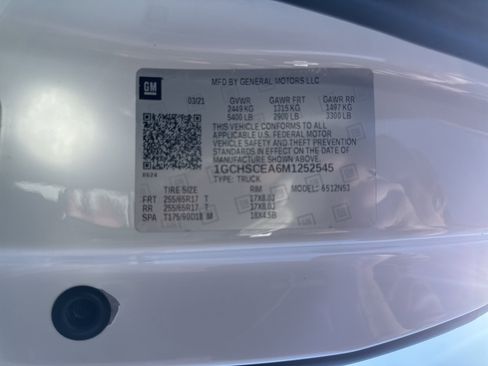 Used 2021 Chevrolet Colorado LT w/ Fleet Safety Package RWD image 31
