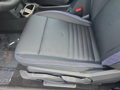 New 2025 MINI Cooper S image 14