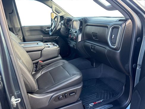 Used 2020 Chevrolet Silverado 3500 LTZ w/ Gooseneck/5TH Wheel Package image 18