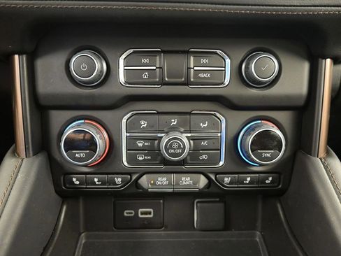 Used 2023 Chevrolet Suburban High Country w/ Max Trailering Package image 13