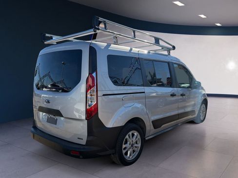 Used 2022 Ford Transit Connect XL image 5