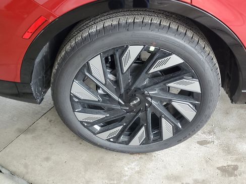 New 2026 Lincoln Nautilus Reserve w/ Jet Appearance Package image 5