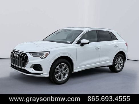 Used 2024 Audi Q3 2.0T Premium image 7