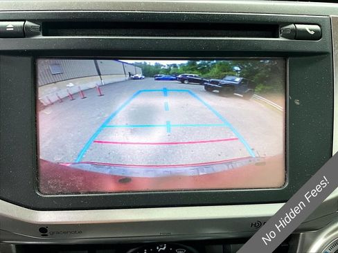 Used 2015 Toyota 4Runner SR5 AWD/4WD image 17