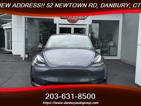Used 2023 Tesla Model Y 2WD image 8