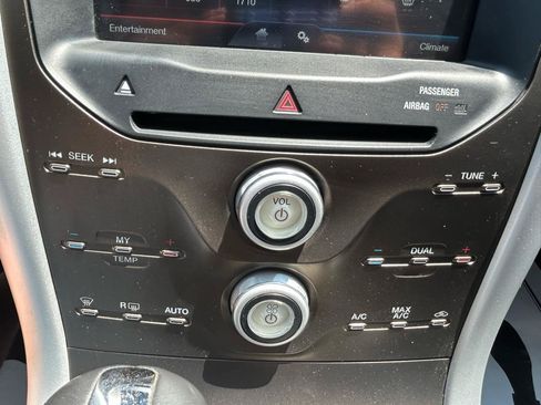 Used 2011 Ford Edge SEL w/ Canadian Comfort Pkg AWD/4WD image 25