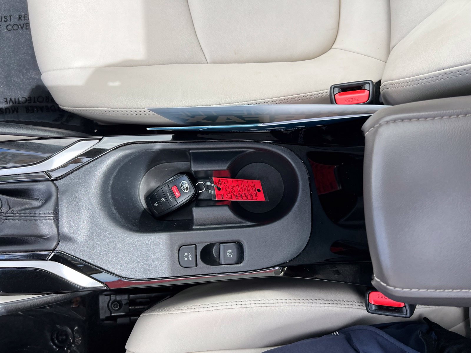 Used 2024 Toyota Corolla XLE FWD image 48