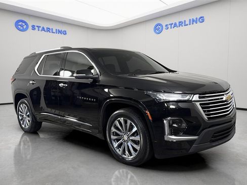 Used 2023 Chevrolet Traverse Premier image 13