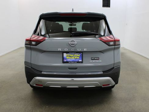 Used 2023 Nissan Rogue Platinum w/ Platinum Premium Package FWD image 4