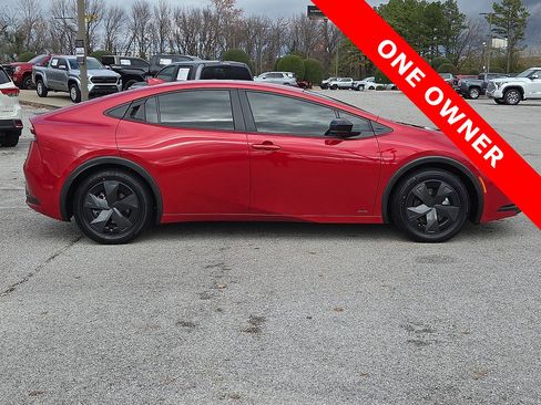 Used 2023 Toyota Prius LE image 6