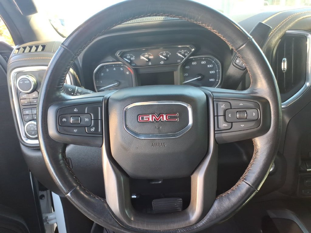 Used 2022 GMC Sierra 1500 AT4 w/ AT4 Preferred Package AWD/4WD image 8