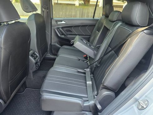 Used 2023 Volkswagen Tiguan SE R-Line FWD image 20