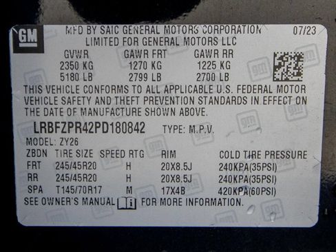 Used 2023 Buick Envision Essence w/ Sport Touring Package AWD/4WD image 31