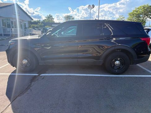 Used 2021 Ford Explorer 4WD Police Interceptor w/ Ready For The Road Package image 3