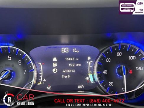 Used 2024 Chrysler Pacifica Touring-L FWD image 23