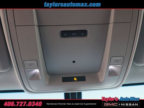 Used 2015 GMC Sierra 3500 SLE AWD/4WD image 23