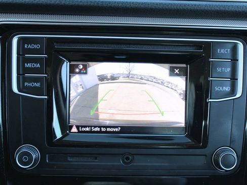 Used 2018 Volkswagen Passat 2.0T S w/ Driver Assistance Package image 17