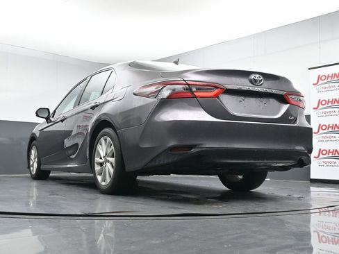 Used 2023 Toyota Camry LE image 21