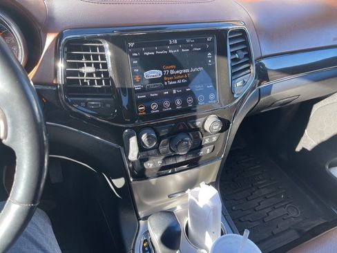 Used 2021 Jeep Grand Cherokee Overland image 7