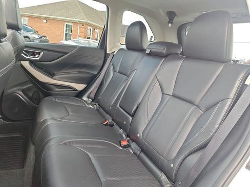 Used 2023 Subaru Forester Limited AWD/4WD image 14