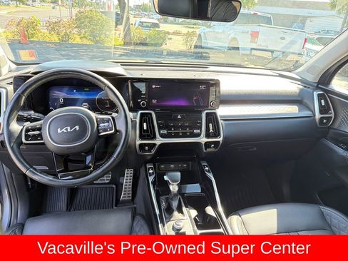 Used 2022 Kia Sorento SX FWD image 12