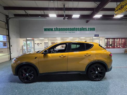 Used 2024 Dodge Hornet R/T Plus AWD/4WD image 11