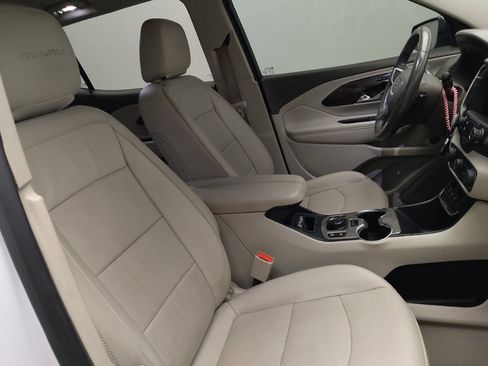Used 2020 GMC Terrain Denali w/ Denali Premium Package FWD image 21