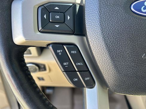 Used 2017 Ford F150 Lariat AWD/4WD image 22