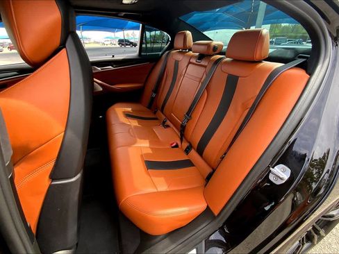 Used 2019 BMW M5 w/ Executive Package image 21