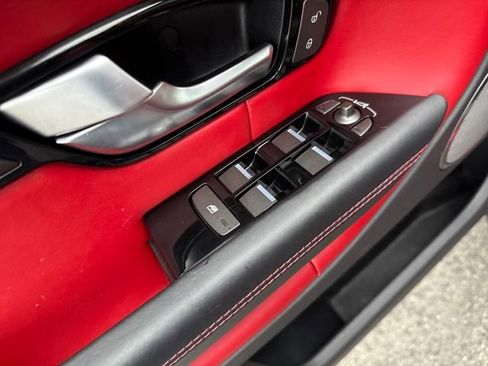 Used 2017 Land Rover Range Rover Evoque HSE Dynamic image 11