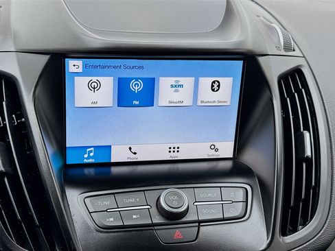 Used 2019 Ford Escape SE FWD image 11