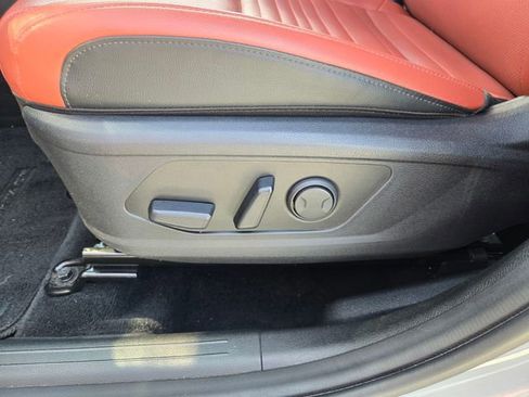Used 2023 Kia Sportage SX FWD image 18