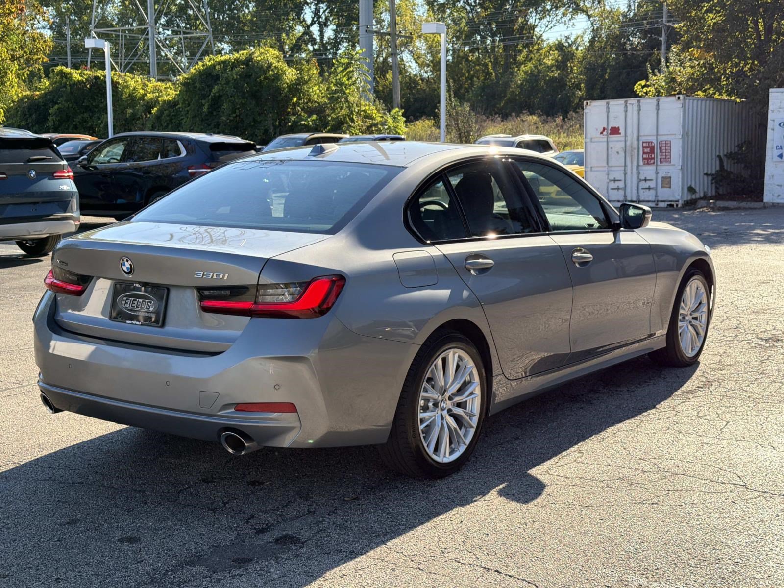 Certified 2023 BMW 330i xDrive Sedan w/ Convenience Package AWD/4WD image 10