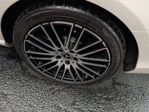 Used 2023 Mercedes-Benz C 300 4MATIC Sedan image 6