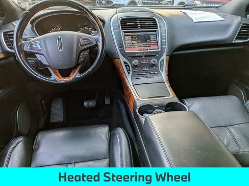 Used 2016 Lincoln MKX Reserve w/ Luxury Package image 25