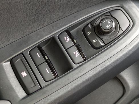 Certified 2025 Subaru Impreza 2.0i image 20