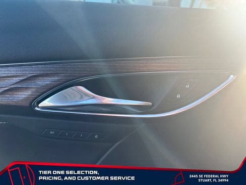 Used 2023 Buick Envision Avenir FWD image 12