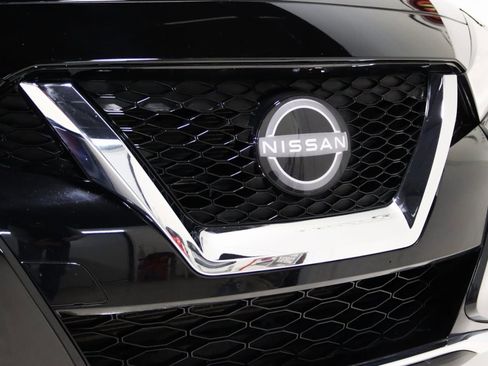 Used 2023 Nissan Maxima Platinum image 27