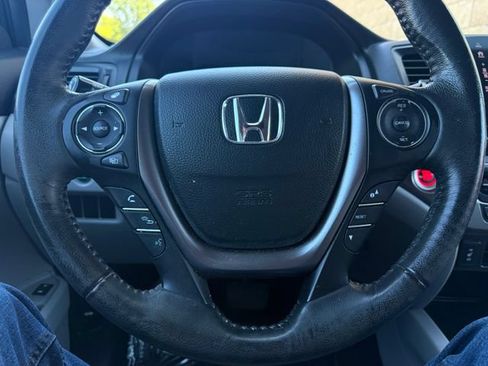 Used 2018 Honda Pilot EX-L image 11