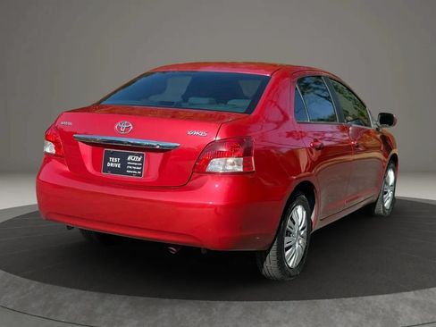 Used 2009 Toyota Yaris S FWD image 6