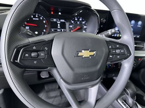 New 2026 Chevrolet Trax LS FWD image 12