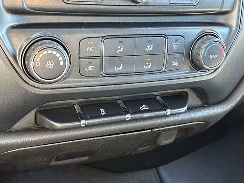 Certified 2019 Chevrolet Silverado 1500 W/T w/ WT Convenience Package image 18