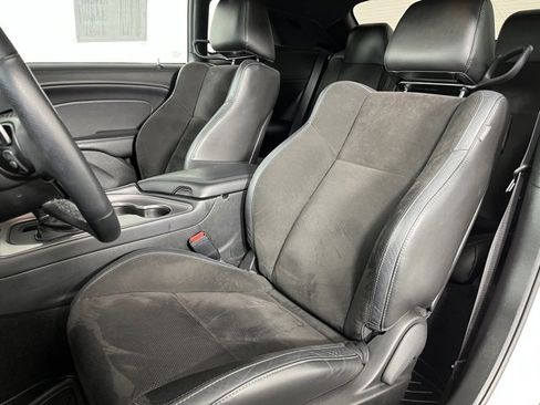 Used 2023 Dodge Challenger GT w/ Plus Package image 17