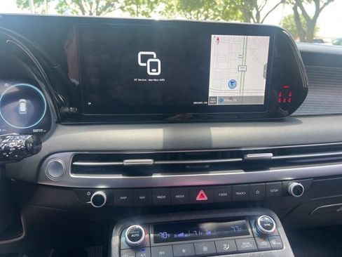 Used 2023 Hyundai Palisade Limited FWD image 6