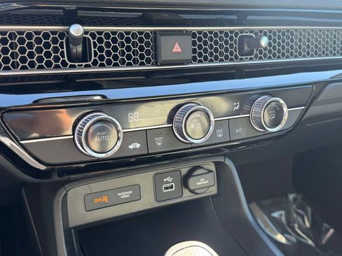 Certified 2024 Honda Civic LX image 20